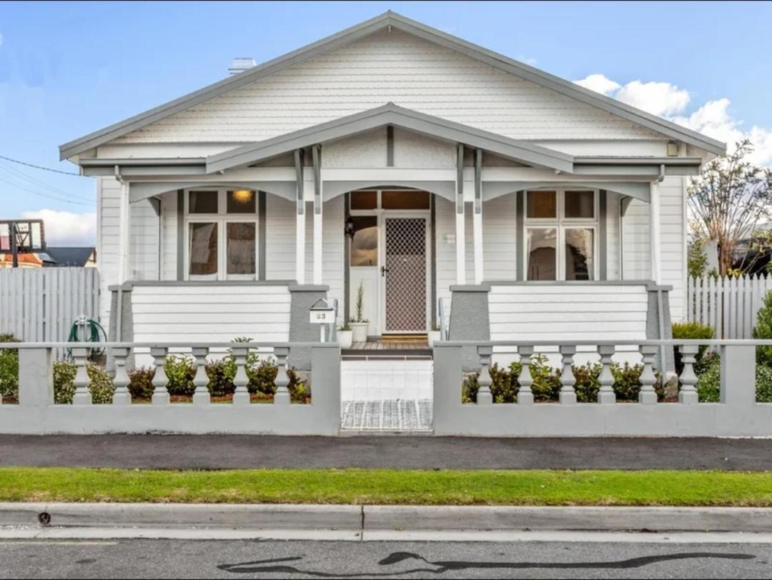 Three Bedrooms Hermay Cottage Invermay Exterior photo